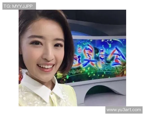 杨茗茗在天下足球节目中展现时尚魅力与运动精神的完美结合